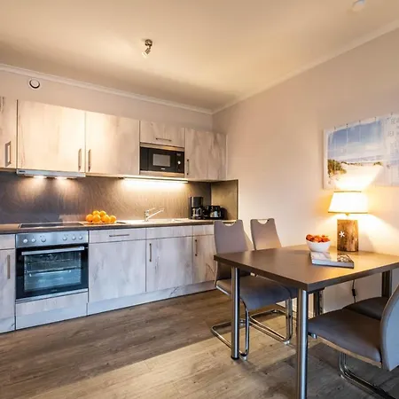 Haus Strandlaeufer 1 4 Deichperle * بوسم